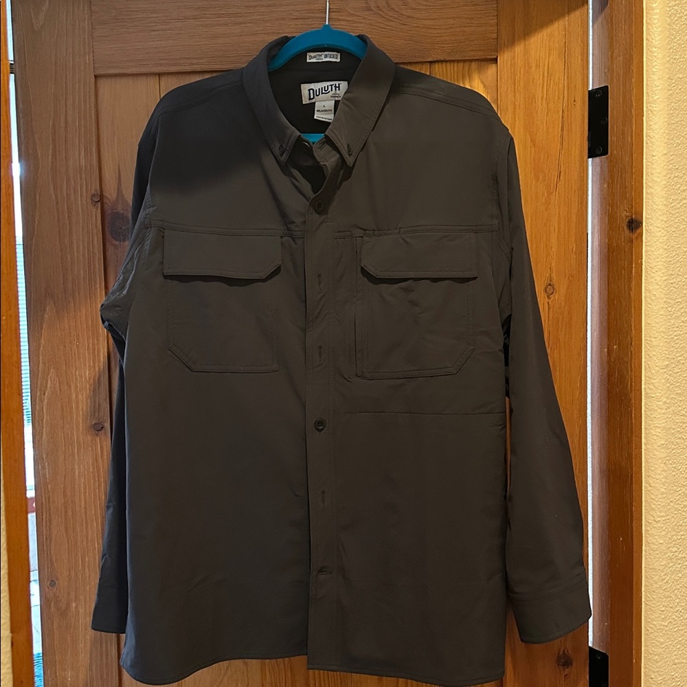 Duluth Trading Co. Black Relaxed Fit Shirt